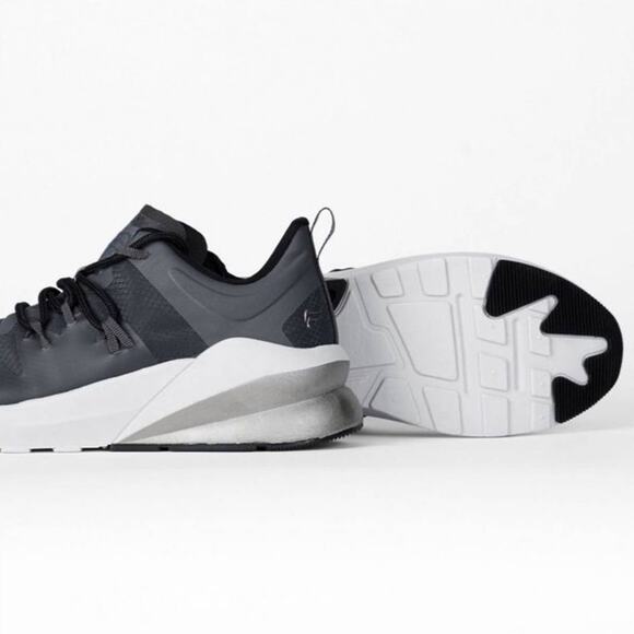 Fabletics NIB Athletic Sneaker Size 11 Palms Performance Black Gym Running - Picture 4 of 15